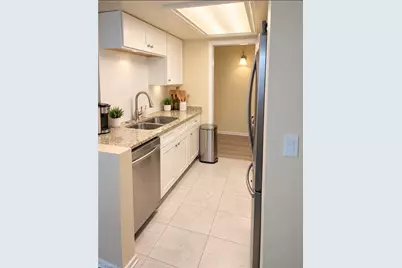 2366 E Mall Dr #409, Fort Myers, FL 33901 - Photo 5