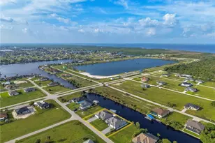 3806 NW 42nd Pl, Cape Coral, FL 33993 - Photo 27