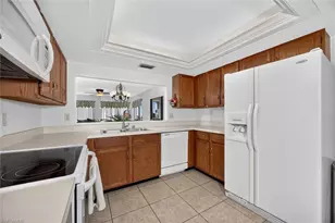 1780 Augusta Dr, Fort Myers, FL 33907 - Photo 9