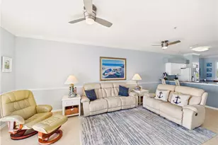 10381 Butterfly Palm Dr, Fort Myers, FL 33966 - Photo 5