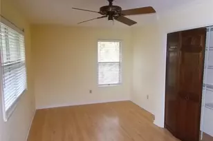 7076 Maida Ln, Fort Myers, FL 33907 - Photo 7