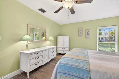 4257 Island Cir #3, Fort Myers, FL 33919 - Photo 11