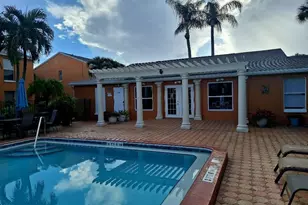 12632 Kenwood Ln, Fort Myers, FL 33907 - Photo 15