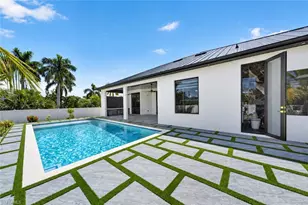 2301 SW 39th Terrace, Cape Coral, FL 33914 - Photo 41