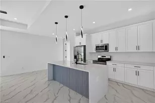 921 Chiquita Blvd N, Cape Coral, FL 33993 - Photo 9