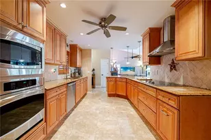12642 Inverary Cir, Fort Myers, FL 33912 - Photo 11