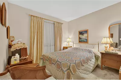 2265 Crystal Dr, Fort Myers, FL 33907 - Photo 17