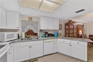 2265 Crystal Dr, Fort Myers, FL 33907 - Photo 9