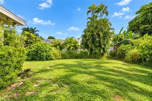 2265 Crystal Dr, Fort Myers, FL 33907 - Photo 29