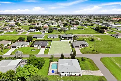 1705 NW 4th Ter, Cape Coral, FL 33993 - Photo 5