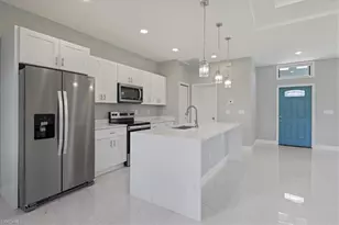 2700 25th St SW, Lehigh Acres, FL 33976 - Photo 9