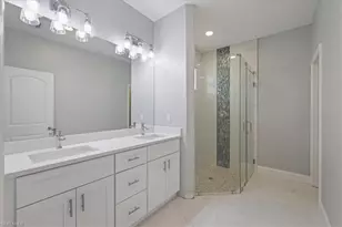 2700 25th St SW, Lehigh Acres, FL 33976 - Photo 13