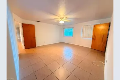 3818 SE 12th Ave, Cape Coral, FL 33904 - Photo 15