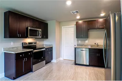 1787 Maryland Ave, Fort Myers, FL 33916 - Photo 3