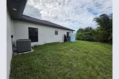 3810 5th St SW, Lehigh Acres, FL 33976 - Photo 13