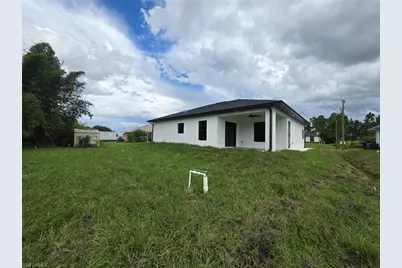 3810 5th St SW, Lehigh Acres, FL 33976 - Photo 7