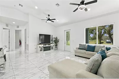 469 Montura Ave, Clewiston, FL 33440 - Photo 7