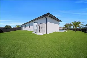 2704 Tropicana Parkway W, Cape Coral, FL 33993 - Photo 51