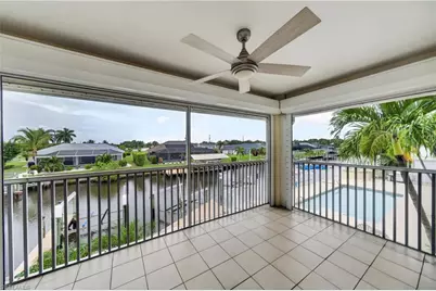 925 SW 47th Ter #201, Cape Coral, FL 33914 - Photo 3