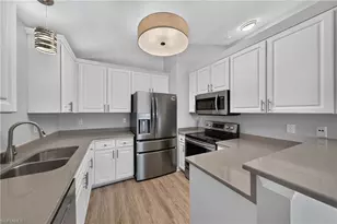 925 SW 47th Terrace, Cape Coral, FL 33914 - Photo 13