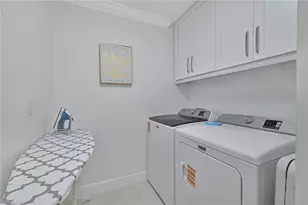1723 SW 40th St, Cape Coral, FL 33914 - Photo 13