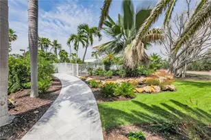 2030 Gulf Beach Villas, Captiva, FL 33924 - Photo 35