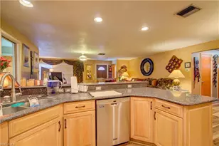 2627 McGregor Blvd, Fort Myers, FL 33901 - Photo 25