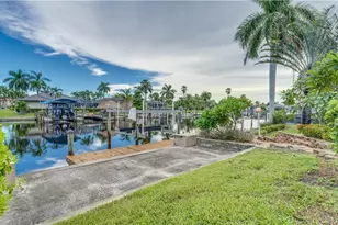 1709 SE 44th St, Cape Coral, FL 33904 - Photo 43
