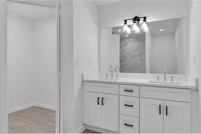 2221 NW 43rd Ave, Cape Coral, FL 33993 - Photo 17
