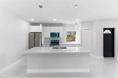 107 E 15th St, Lehigh Acres, FL 33972 - Photo 9