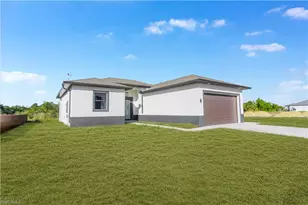 4700 Dora Ave S, Lehigh Acres, FL 33974 - Photo 5