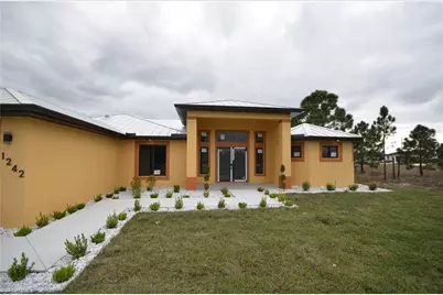 1242 Hathor St E, Lehigh Acres, FL 33974 - Photo 3