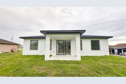 714 Carbon St E, Lehigh Acres, FL 33974 - Photo 27