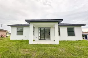 714 Carbon St E, Lehigh Acres, FL 33974 - Photo 27