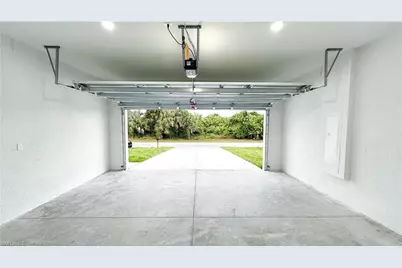 714 Carbon St E, Lehigh Acres, FL 33974 - Photo 25