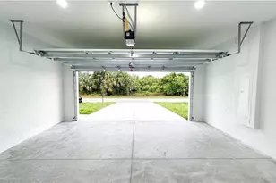 714 Carbon St E, Lehigh Acres, FL 33974 - Photo 25