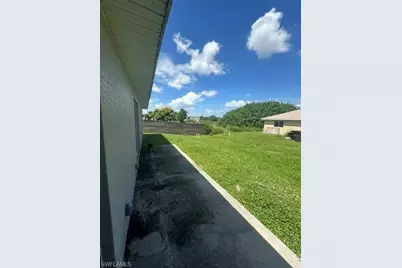 343 Grant Blvd, Lehigh Acres, FL 33974 - Photo 17