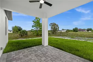 925 Manresa Ave S, Lehigh Acres, FL 33974 - Photo 33