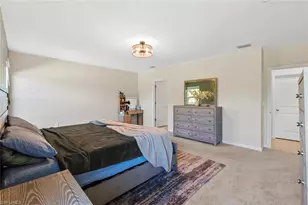 19972 Green Pasture Rd, Lehigh Acres, FL 33974 - Photo 17