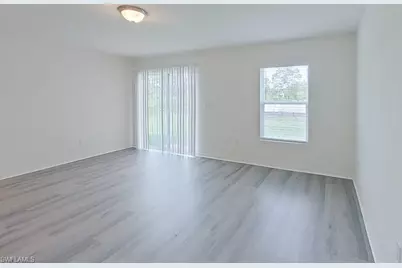 1128 Hayes Ave S, Lehigh Acres, FL 33974 - Photo 3