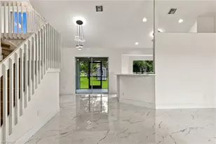 928 SE 5th Ct, Cape Coral, FL 33990 - Photo 5