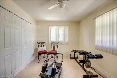 4156 Country Club Blvd SE, Cape Coral, FL 33904 - Photo 17