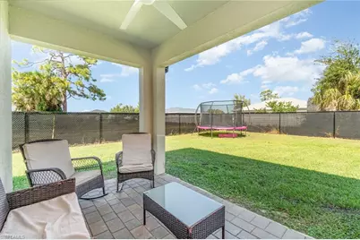 1413 SW Trafalgar Pkwy, Cape Coral, FL 33991 - Photo 27
