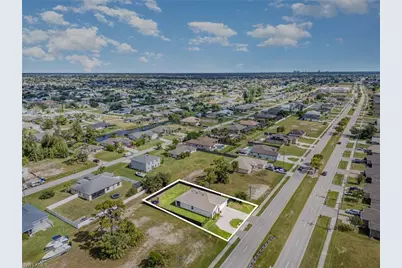 1413 SW Trafalgar Pkwy, Cape Coral, FL 33991 - Photo 43