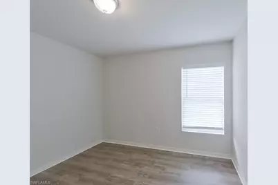 413 Western Ave S, Lehigh Acres, FL 33974 - Photo 9