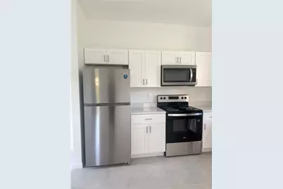 648 Wentworth Dr, Lehigh Acres, FL 33972 - Photo 5
