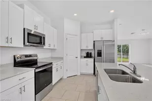 19814 Lavender Field Ct, Lehigh Acres, FL 33974 - Photo 3