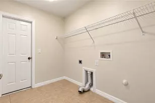 1023 Maddock St E, Lehigh Acres, FL 33974 - Photo 11