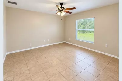1023 Maddock St E, Lehigh Acres, FL 33974 - Photo 5