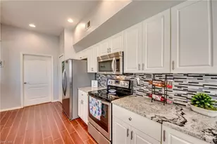 9221 Calle Arragon Ave, Fort Myers, FL 33908 - Photo 13
